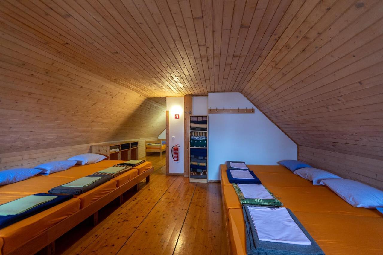 Erjavceva Mountain Hut At Vrsic Pass Otel Kranjska Gora Dış mekan fotoğraf