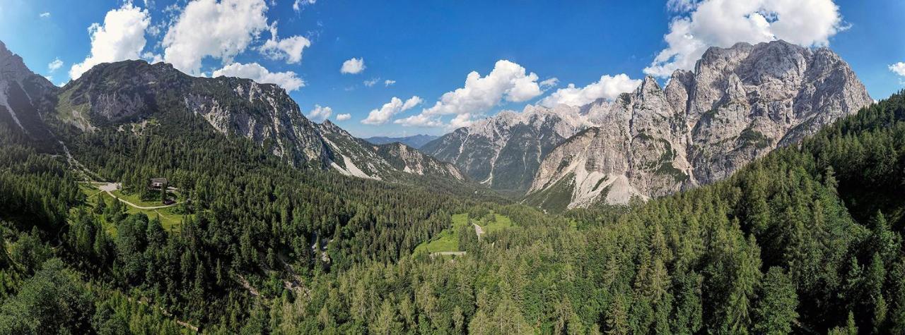 Erjavceva Mountain Hut At Vrsic Pass Otel Kranjska Gora Dış mekan fotoğraf