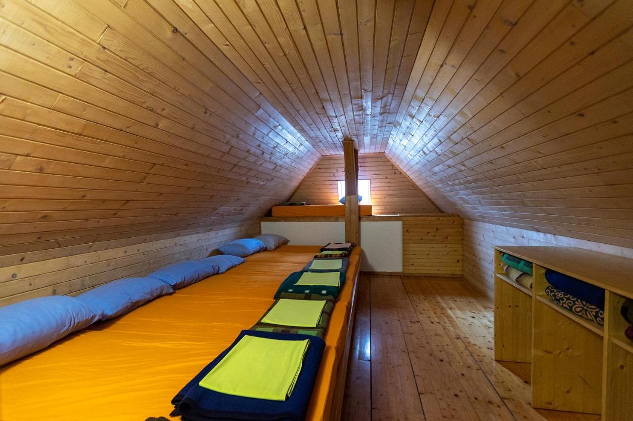 Erjavceva Mountain Hut At Vrsic Pass Otel Kranjska Gora Dış mekan fotoğraf